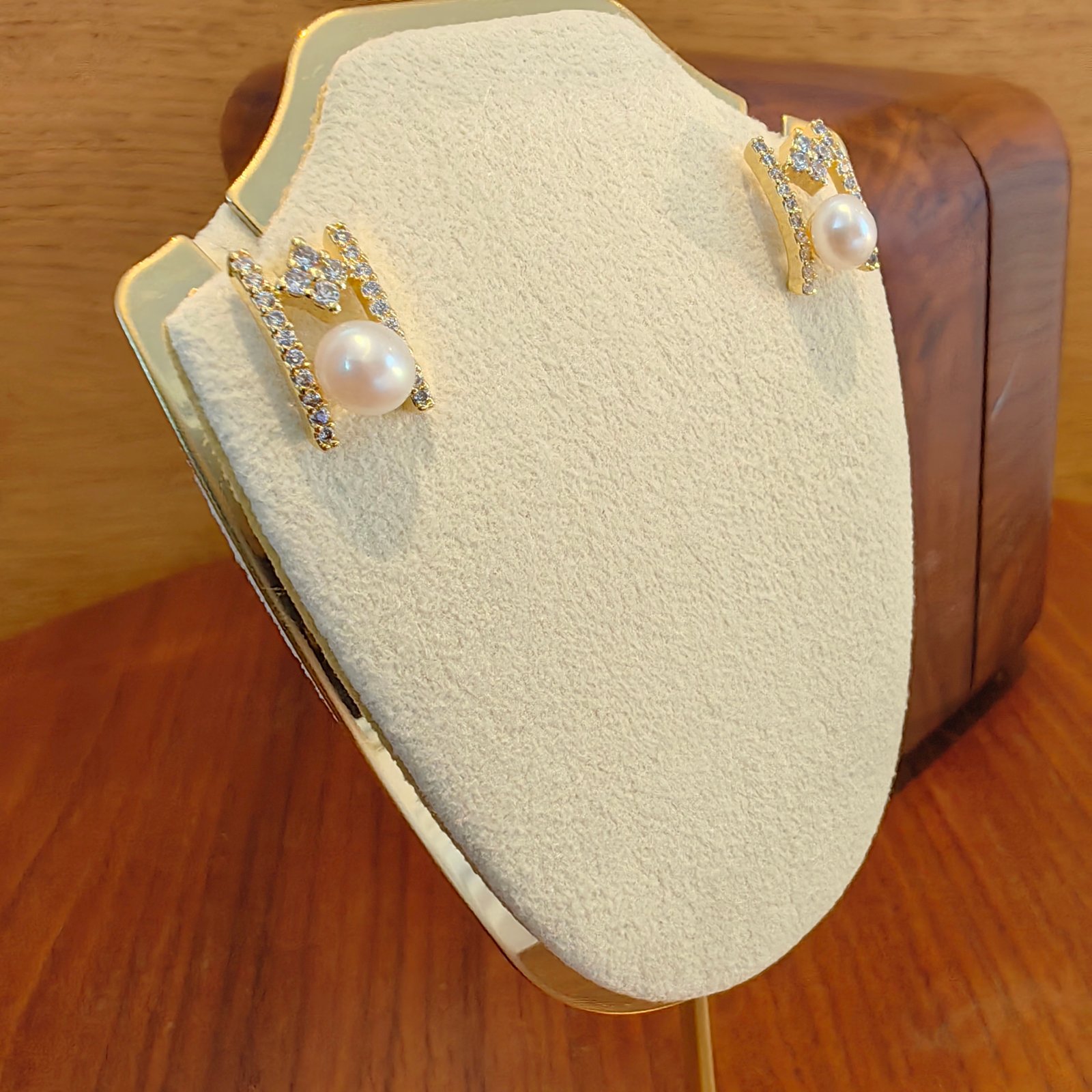 平行白珍珠轻奢耳环